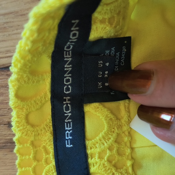 Yello skirt - Picture 4 of 6